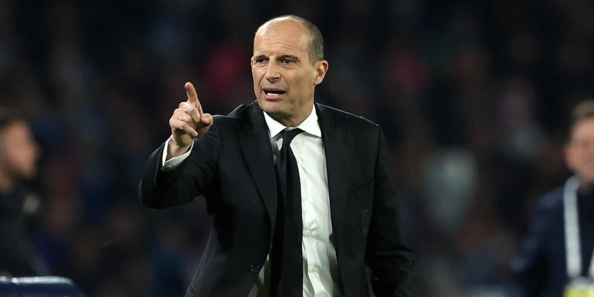 The Thrilling Champions League Race in the Bundesliga: Five Teams Battle for Three Spots