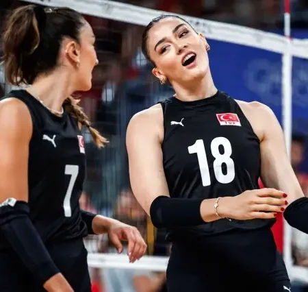 Hande Baladin Joins Fenerbahce