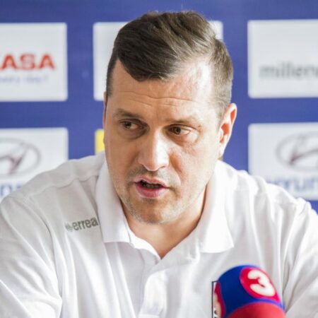 Marek Rojko Re-elected as SVF President for Another Term