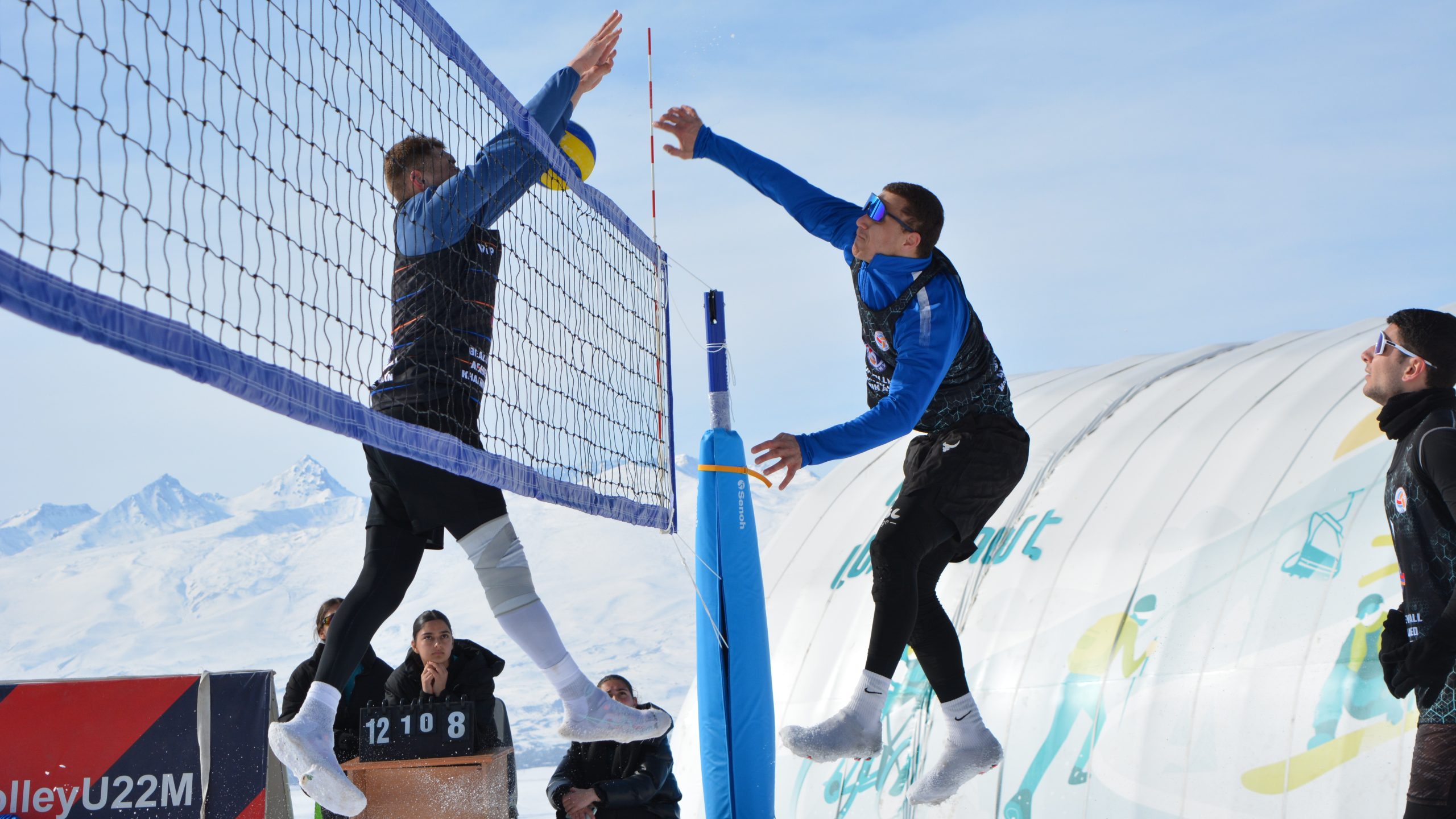 Preview Gyumri and Van Crowned Armenian Snow Volleyball National Champions