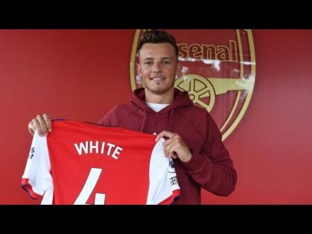 Ben White Extends Contract with Toulon