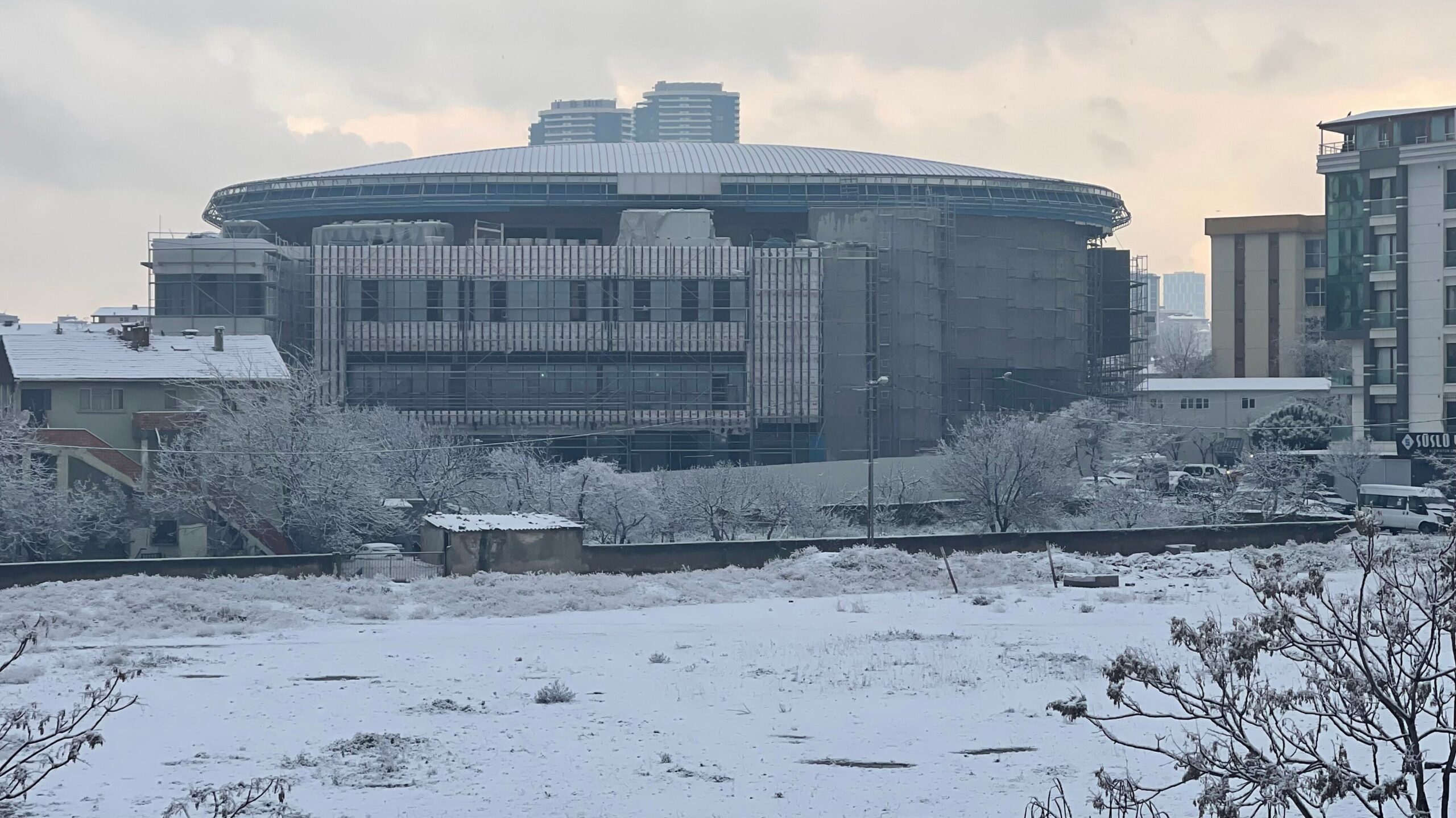 Preview Eczacibasi Sports Club’s New Sports Arena Opens in Kartal