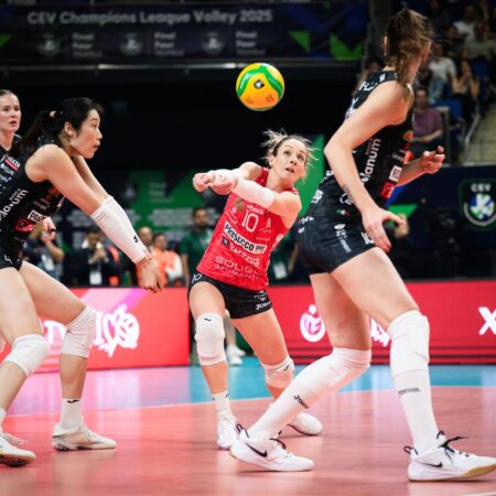 Итальянские Гиганты #CLVolleyW Готовятся к Третьему Раунду Перед Финалом Суперкубка