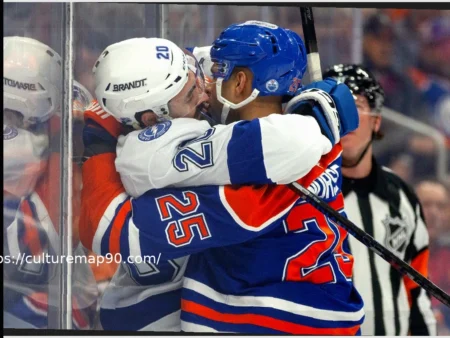 Nikita Kucherov Gets Stunning Career First While Taking Over NHL Points Lead in Edmonton