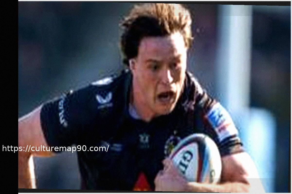 Preview Australia’s Hooper Open to Extending Exeter Stay