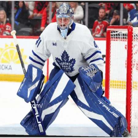 Stolarz Suffers Injury During Maple Leafs Warmups, Released from Hospital