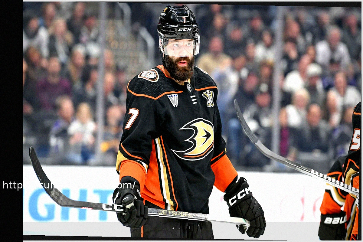 Preview Nate Mazur’s Unwavering Confidence: Eyeing a Permanent NHL Spot