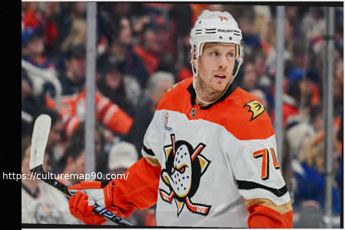 Preview Защитник “Вашингтон Кэпиталз” Джон Карлсон назван одной из “Трех звезд недели” НХЛ