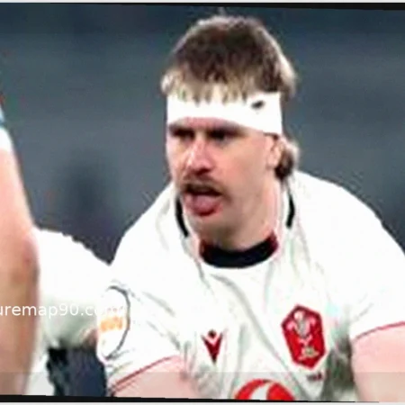 Wainwright Expected to Feature Against Italy for Wales Despite Injury Scare