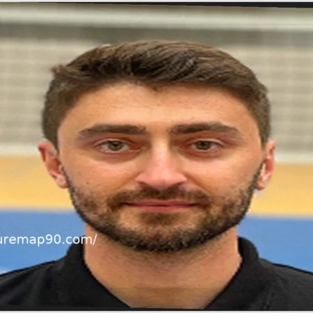 Manuel Hartmann verlängert in Flacht