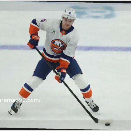 Дебютант-защитник Мэттью Шефер готовится войти в историю НХЛ