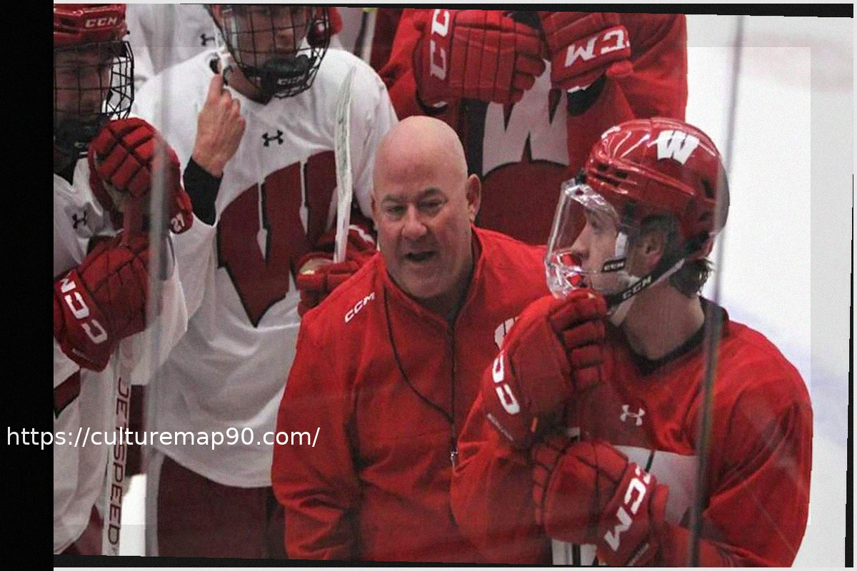 Preview Хоккеист Wisconsin подписывает контракт с клубом НХЛ