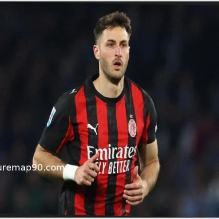 Santiago Giménez’s Return to AC Milan: “Working to be 100% for the Fans”