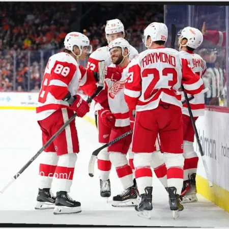 Red Wings Secure Crucial 4-2 Victory Over Flyers, Maintain Playoff Push