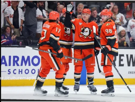 Первый хет-трик Джона Карлсона в НХЛ помог “Дакс” разгромить “Шаркс” и прервать серию из 6 поражений