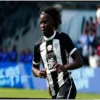 Prosper Peter: The 18-Year-Old Striker Making Waves in Ligue 1