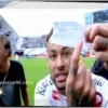 Neymar’s Hilarious Substitution Mix-Up During Santos Match Goes Viral