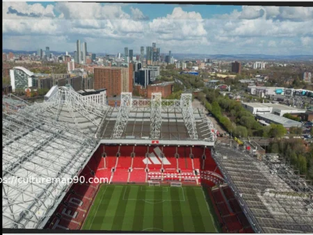 Manchester United, altro passo verso il nuovo stadio che coster&agrave; pi&ugrave; di 2 miliardi: acquistato il terreno