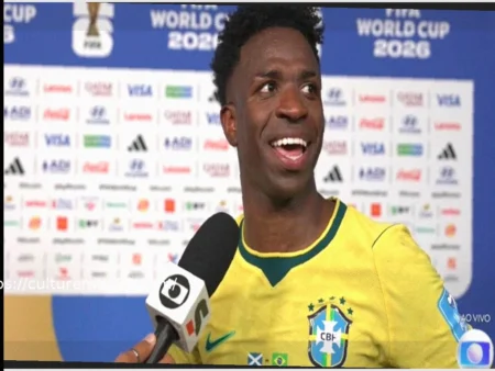 Vinicius svela la promessa di Ancelotti: "Ho segnato di testa, lui diceva che era impossibile. Adesso mi aspetto…"