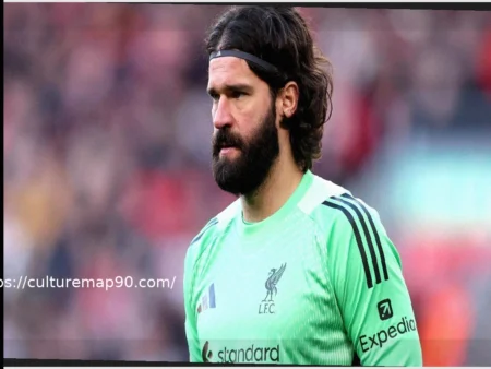 Alisson’s Twist: Juve Track Reopens? Iraola Could Reshuffle Liverpool’s Hierarchy. Three Alternatives Remain.